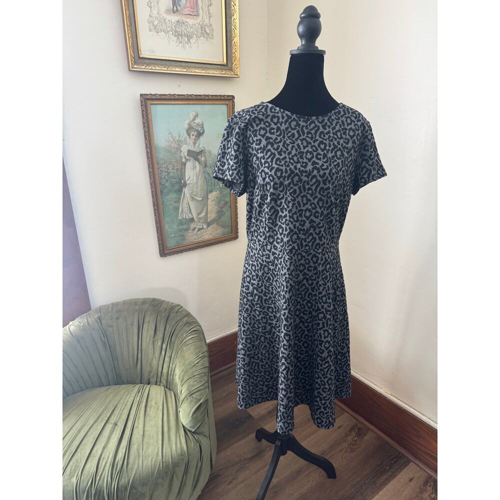 LOFT Gray Black Leopard Print Dress Women’s Size 10 Animal Print Dress - Picture 11 of 11
